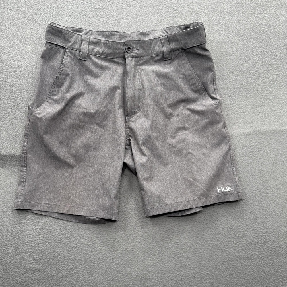 Huk Shorts Mens Medium Gray Fishing Quick Dry 8 Inseam Lightweight Athletic